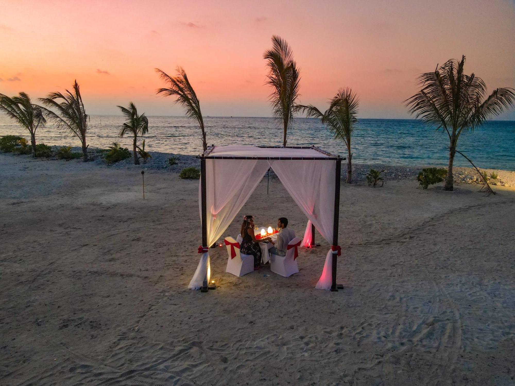 Cinnamon Dhonveli Maldives Male Exterior foto